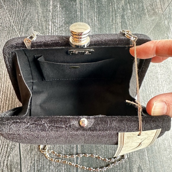 Black Velvet Feel Clutch with Gator Pattern - Picture 6 of 6